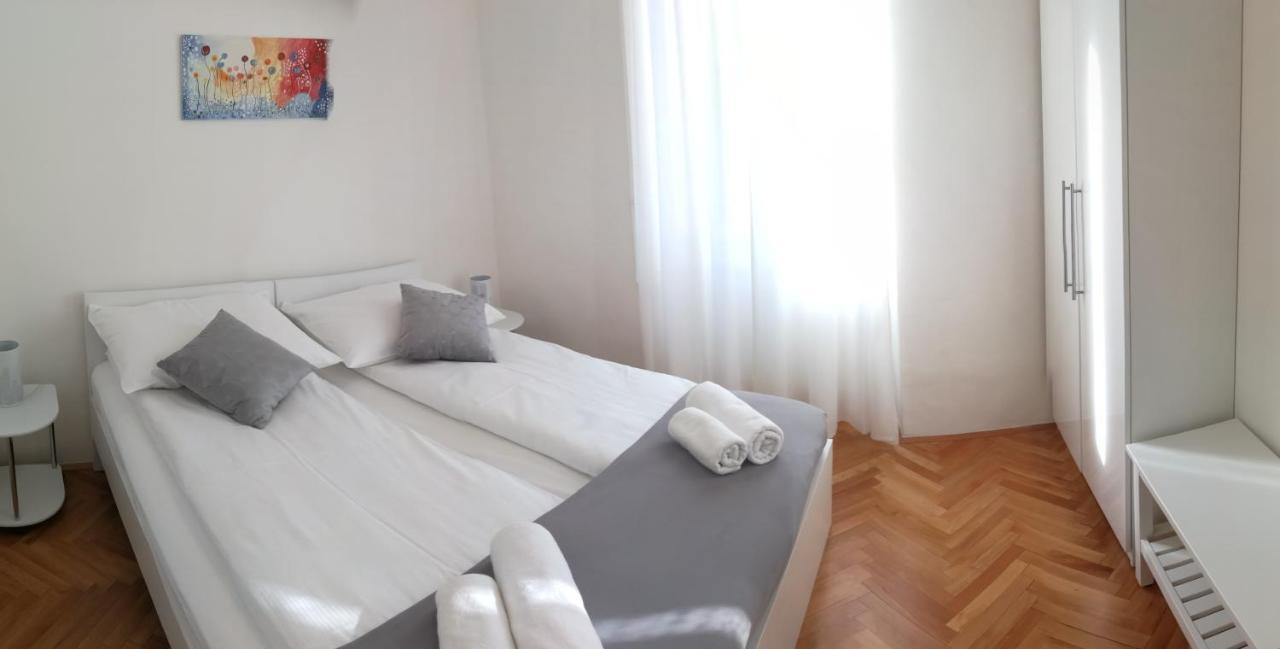 Apartments B&M Sežana Exterior foto